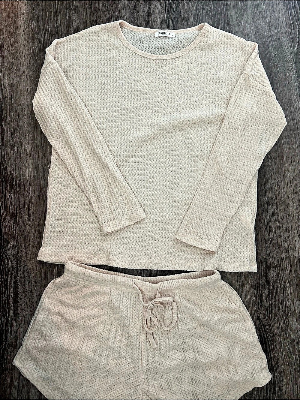 Ekouaer Waffle Knit Two Piece Lounge Set Cream
